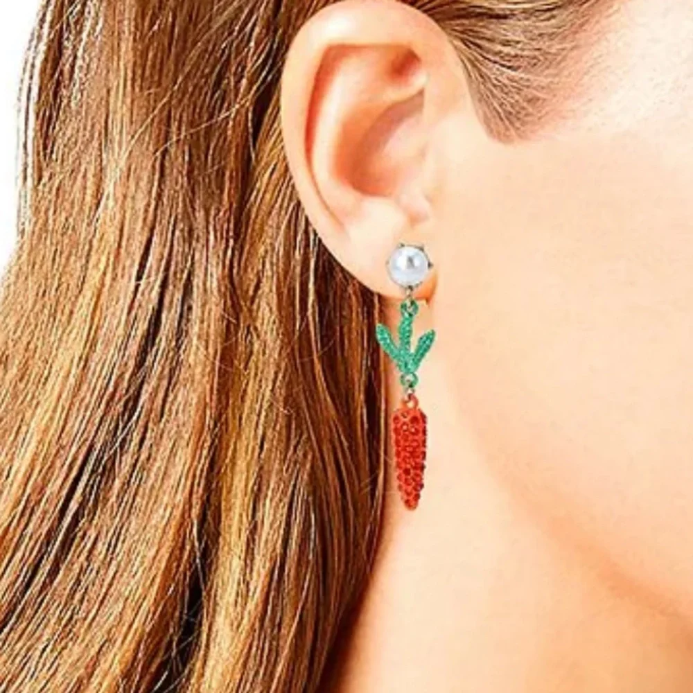 New Betsey Johnson Bunny Carrot Mismatch Earrings - Picture 2 of 11
